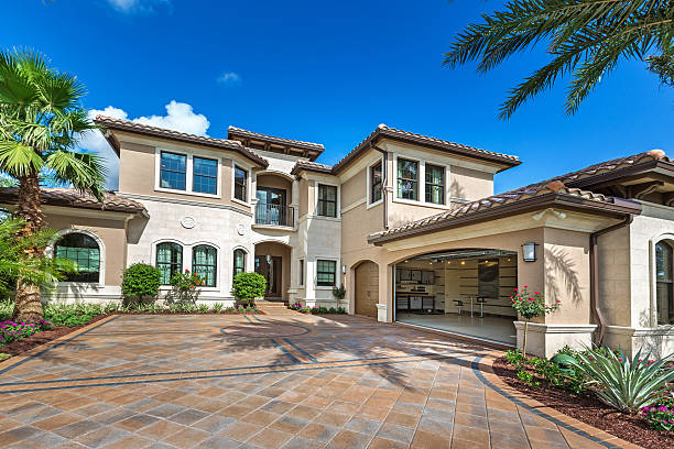 Best Residential Driveway Paver Services  in Luling, TX