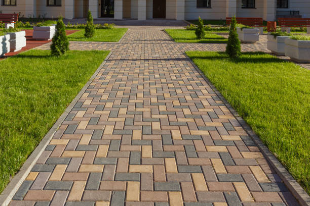 Best Driveway Paving Contractor  in Luling, TX